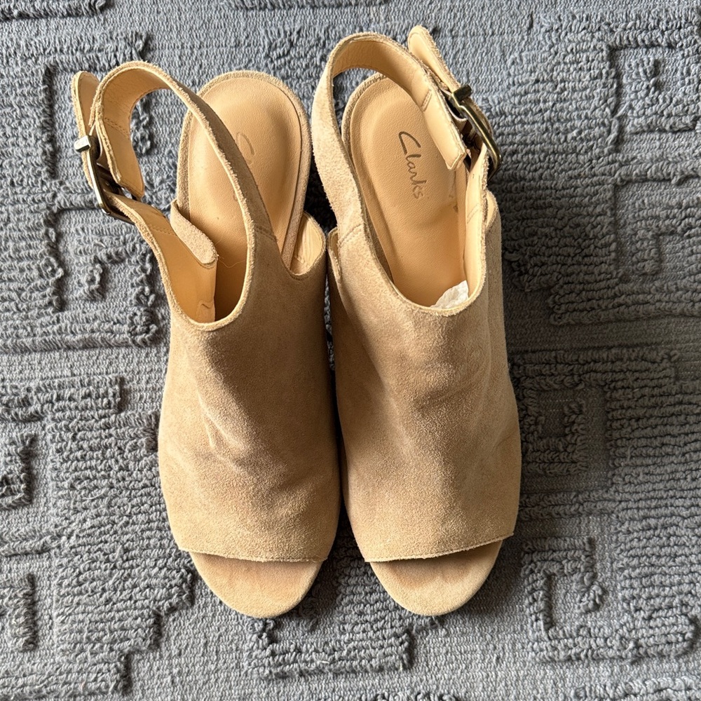 Clarks Beige Suede Women's Slingback Mules